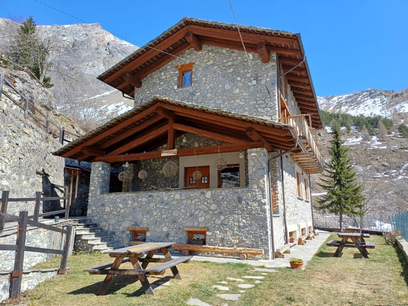 Rifugio Di Chiappera Hotel Exterior photo