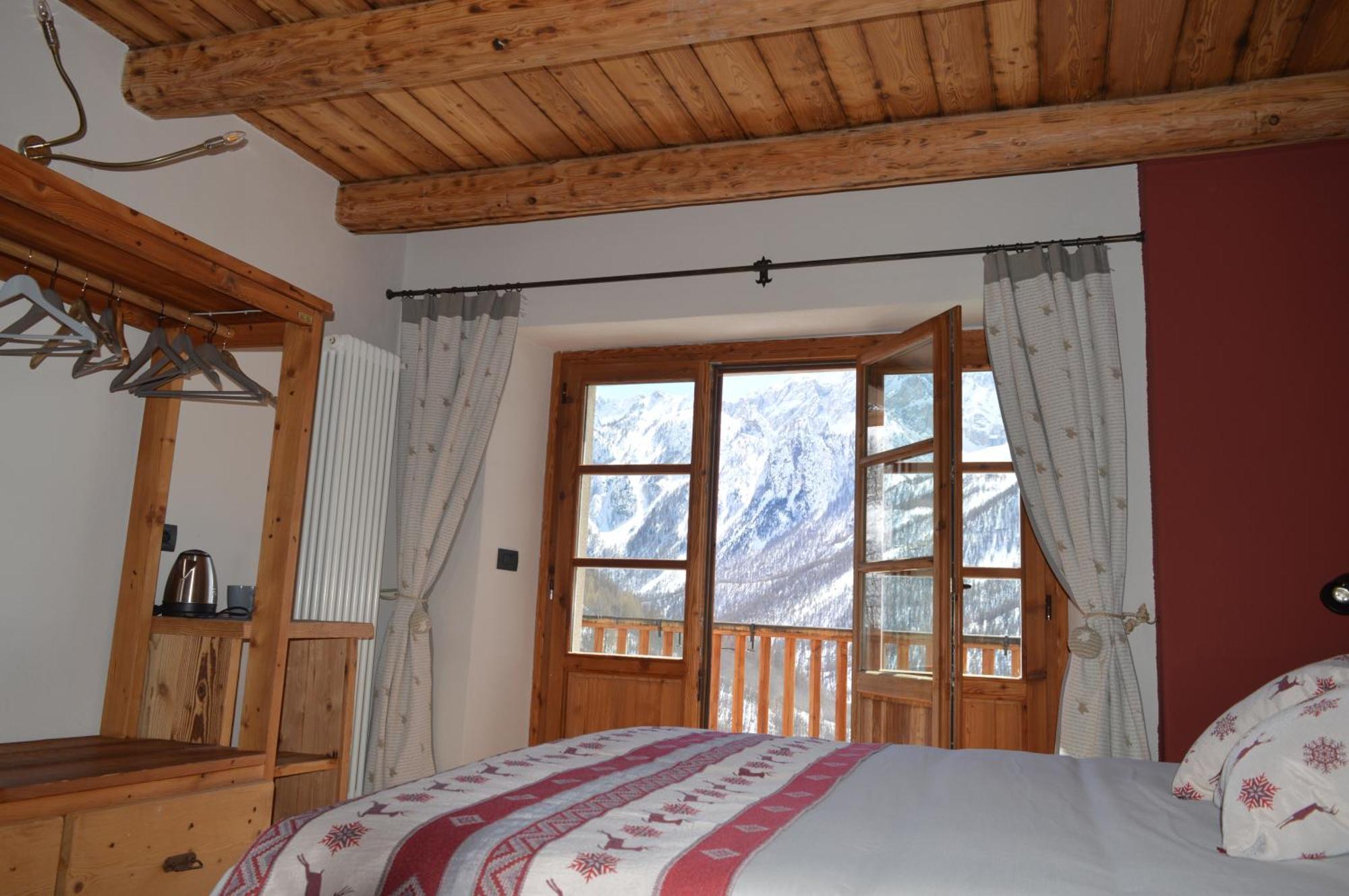 Rifugio Di Chiappera Hotel Exterior photo